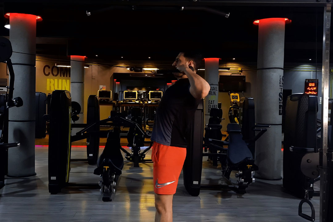 سرشانه پشت سیم کش معکوس طنابی