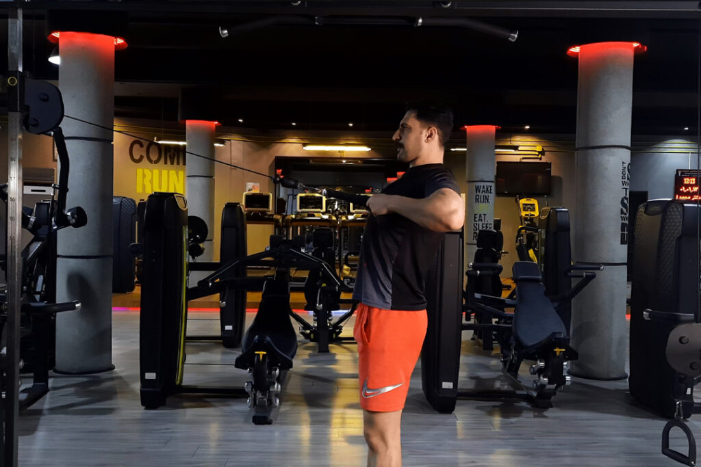 سرشانه پشت سیم کش طنابی