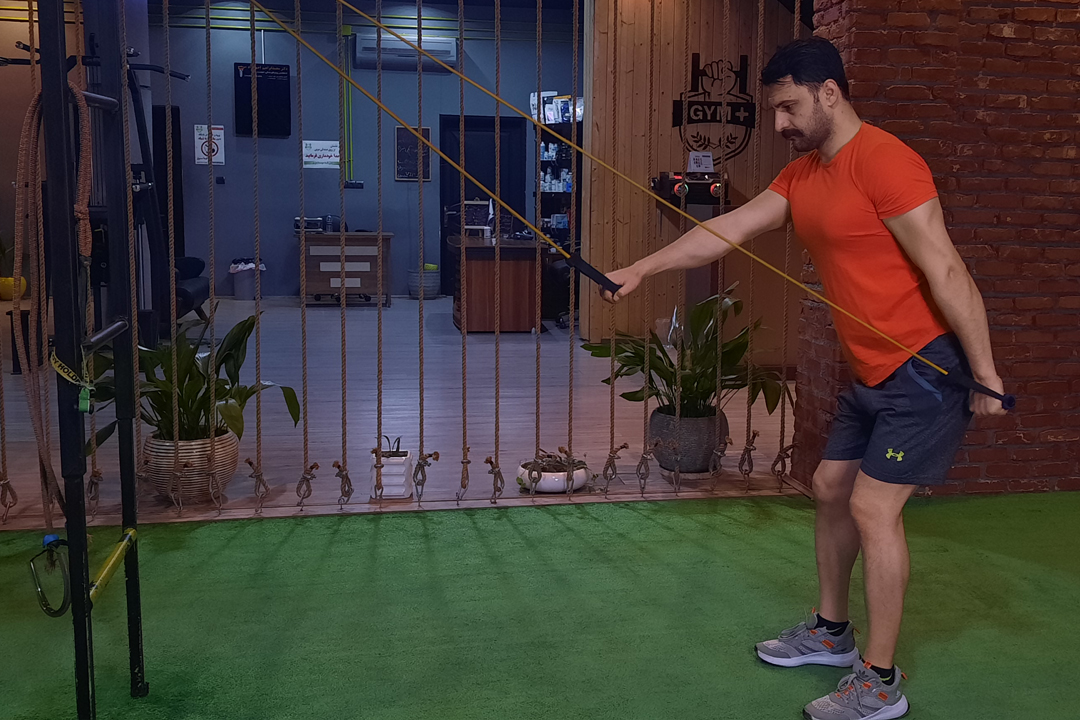 زیربغل دست صاف تک از بالا با کش