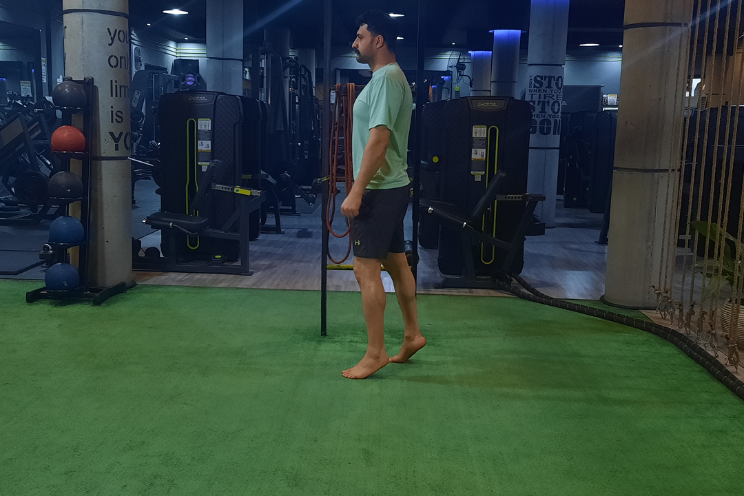 راه رفتن روی پنجه پا