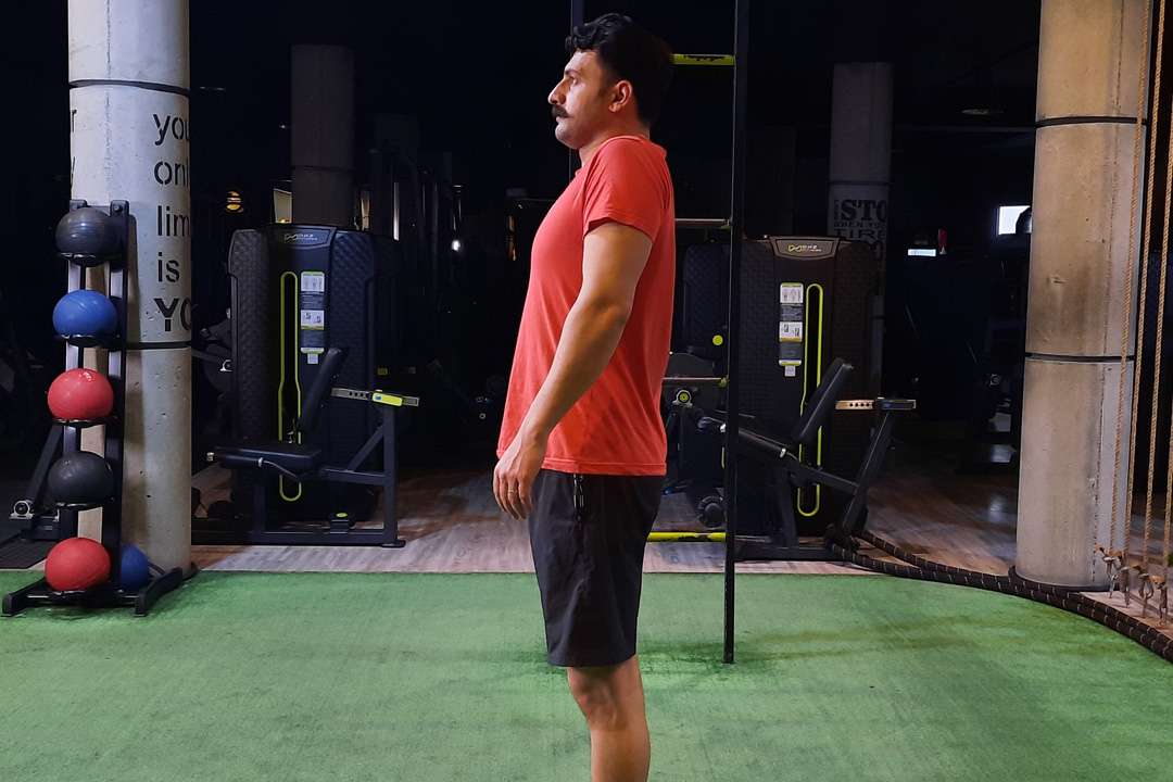 شراگ شانه ها با نزدیک کردن کتف