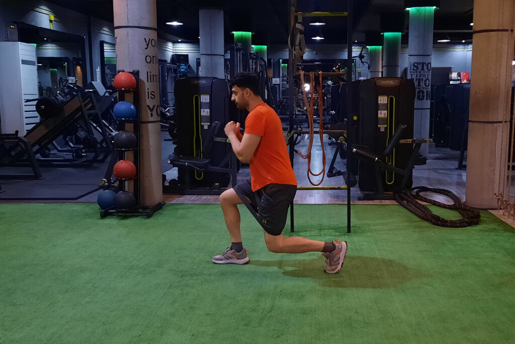 لانجز با کش بالای زانو