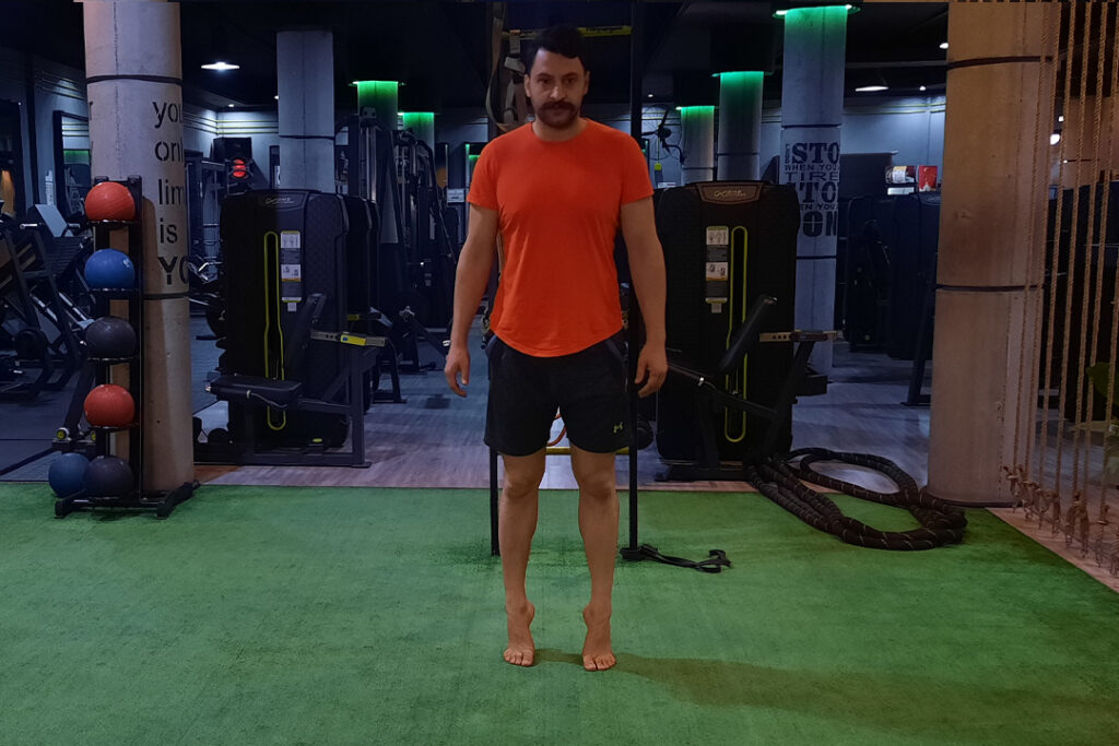 ساق پا با چرخش به داخل و خارج کف پا