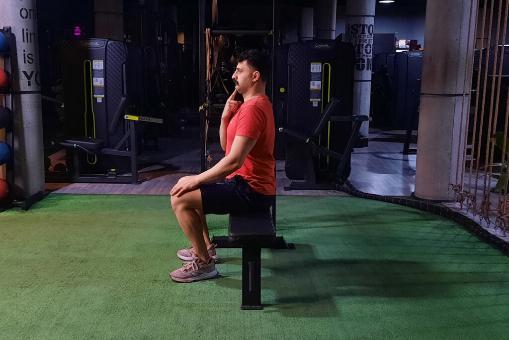 چین تاک نشسته