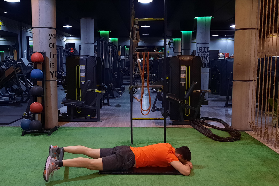 کیک ساید با کش دور مچ پا دمر