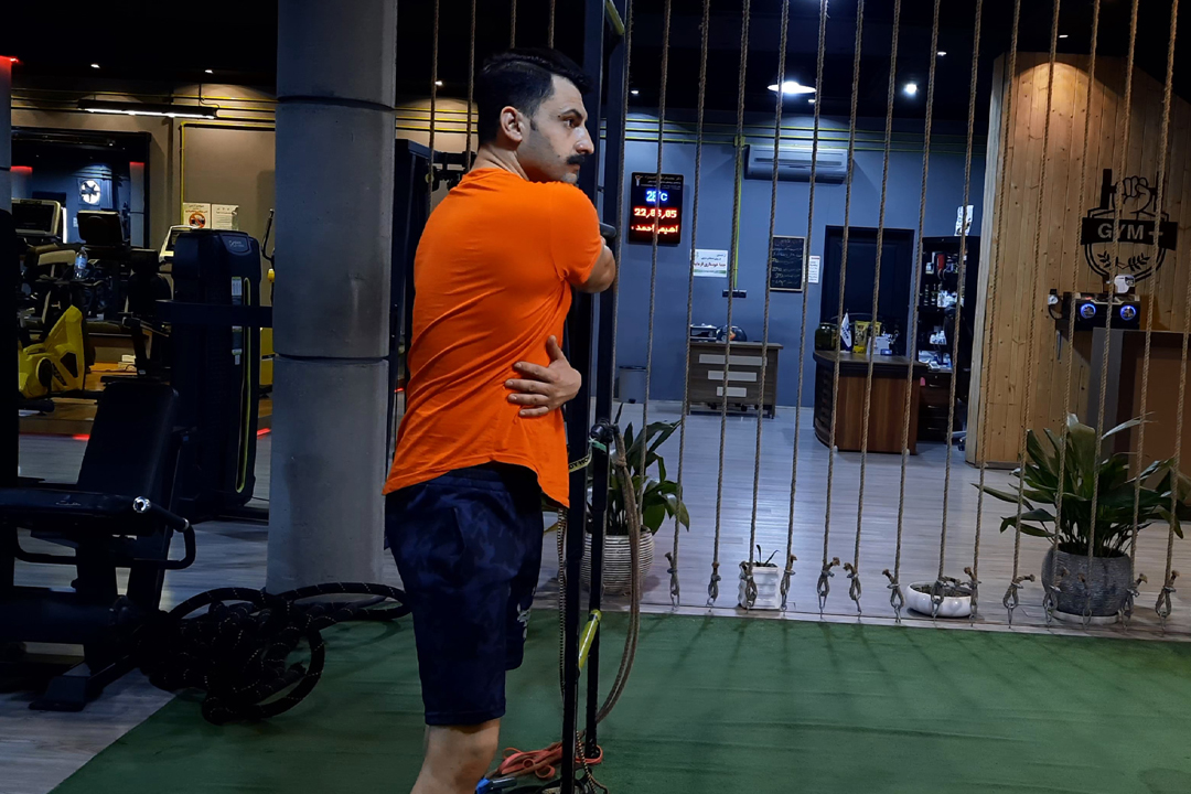 کشش دالی خلفی با میله