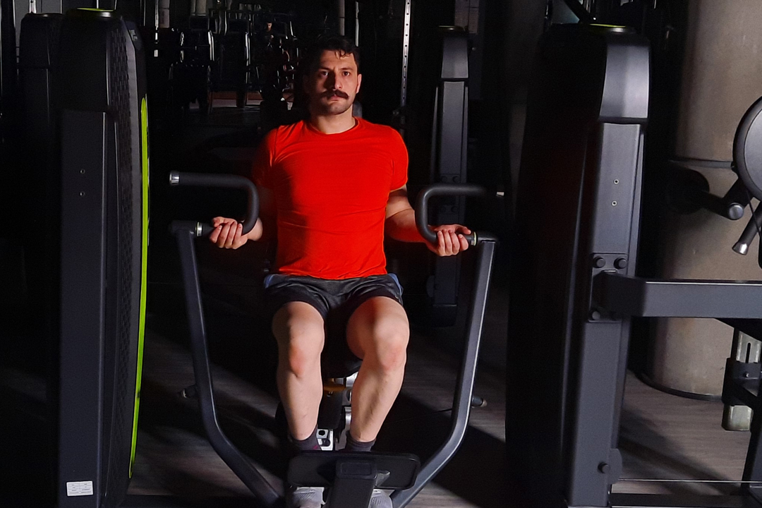 پرس سینه دستگاه دست معکوس