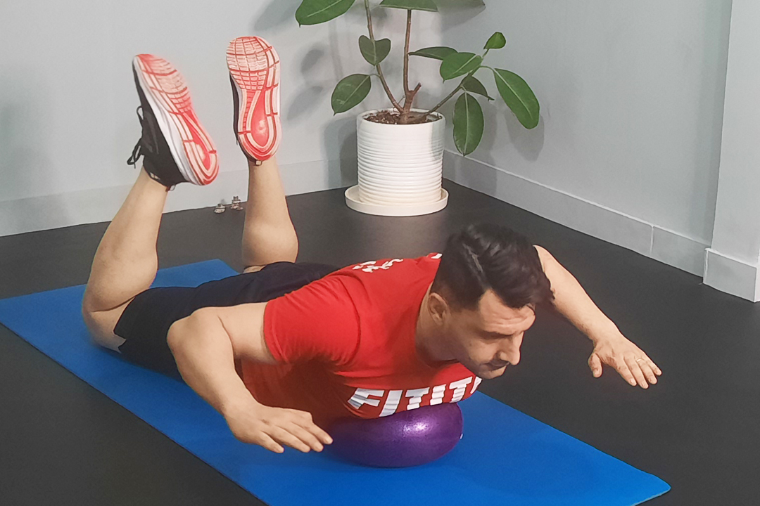 حالت شیرجه آسمان روی توپ