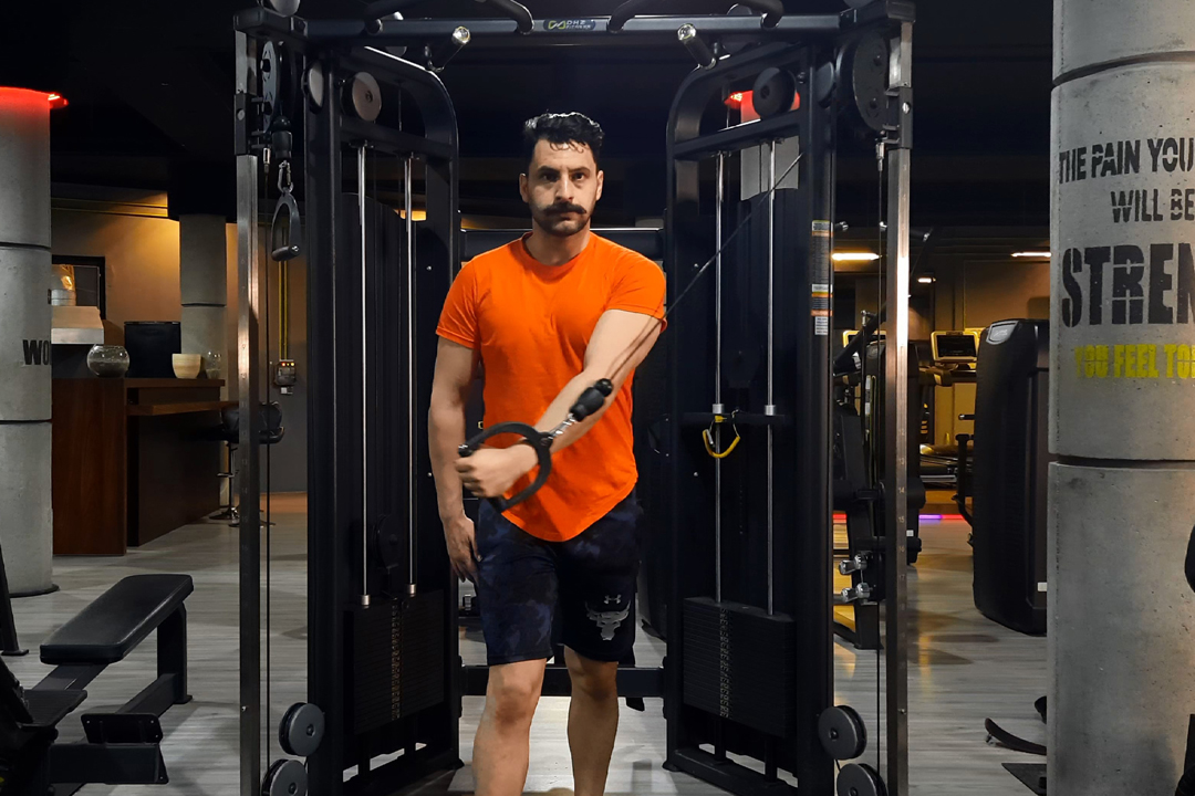 زیرسینه کراس اور تک دست باز