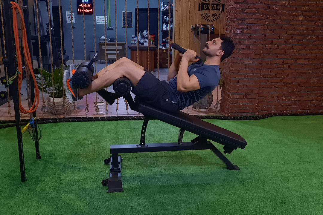 دراز و نشست با وزنه میز شیب