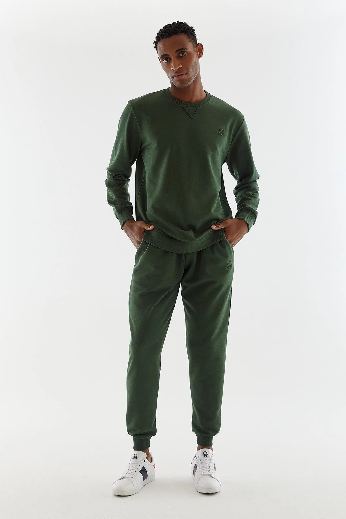 شلوار ورزشی مردانه از برند United Colors of Benetton مدل BNT-M20952 - تصویر 6