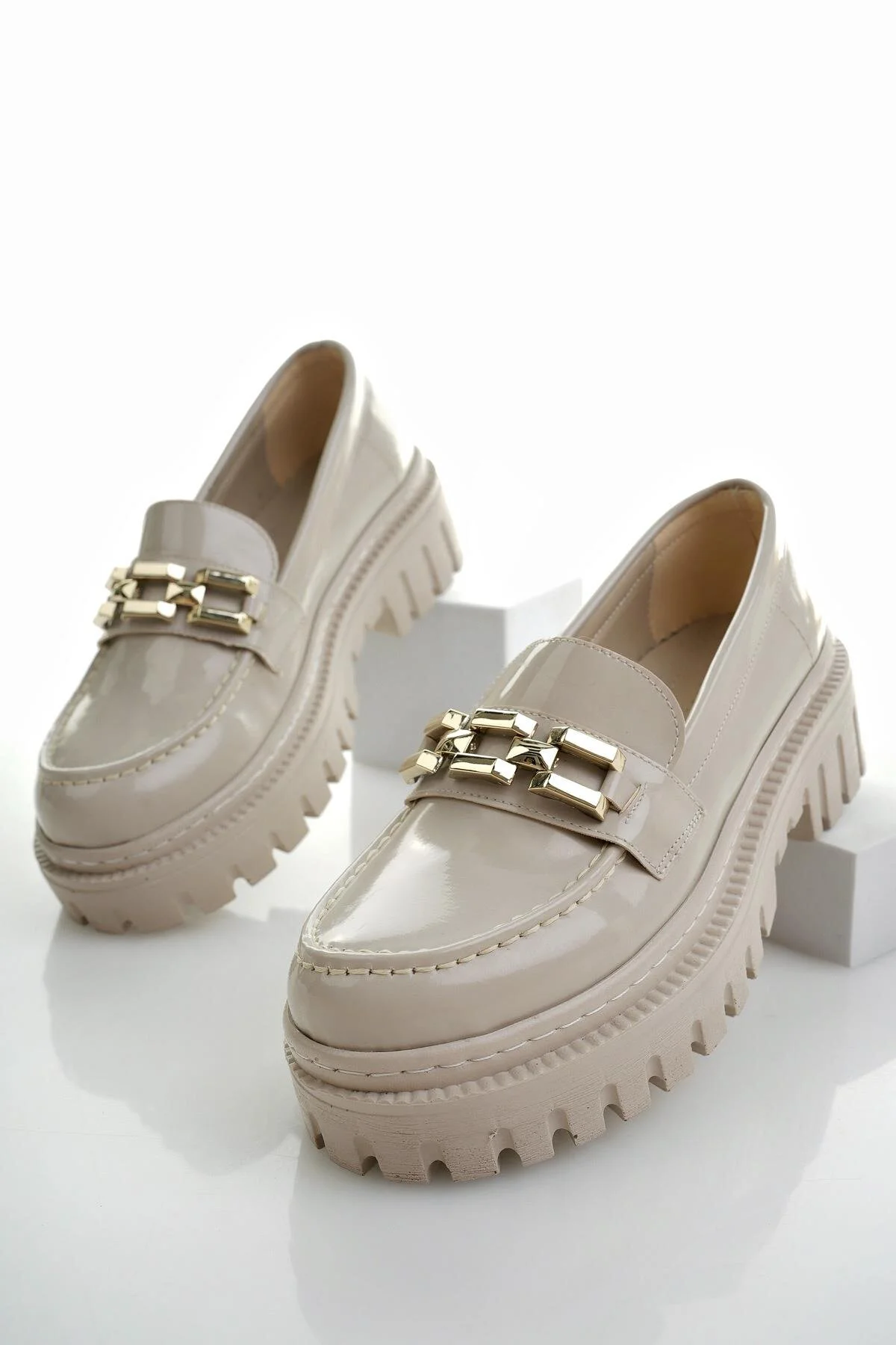 کفش روزمره زنانه لوفر با کفی ضخیم و بند دار Muggo SAMANTHA - تصویر 5