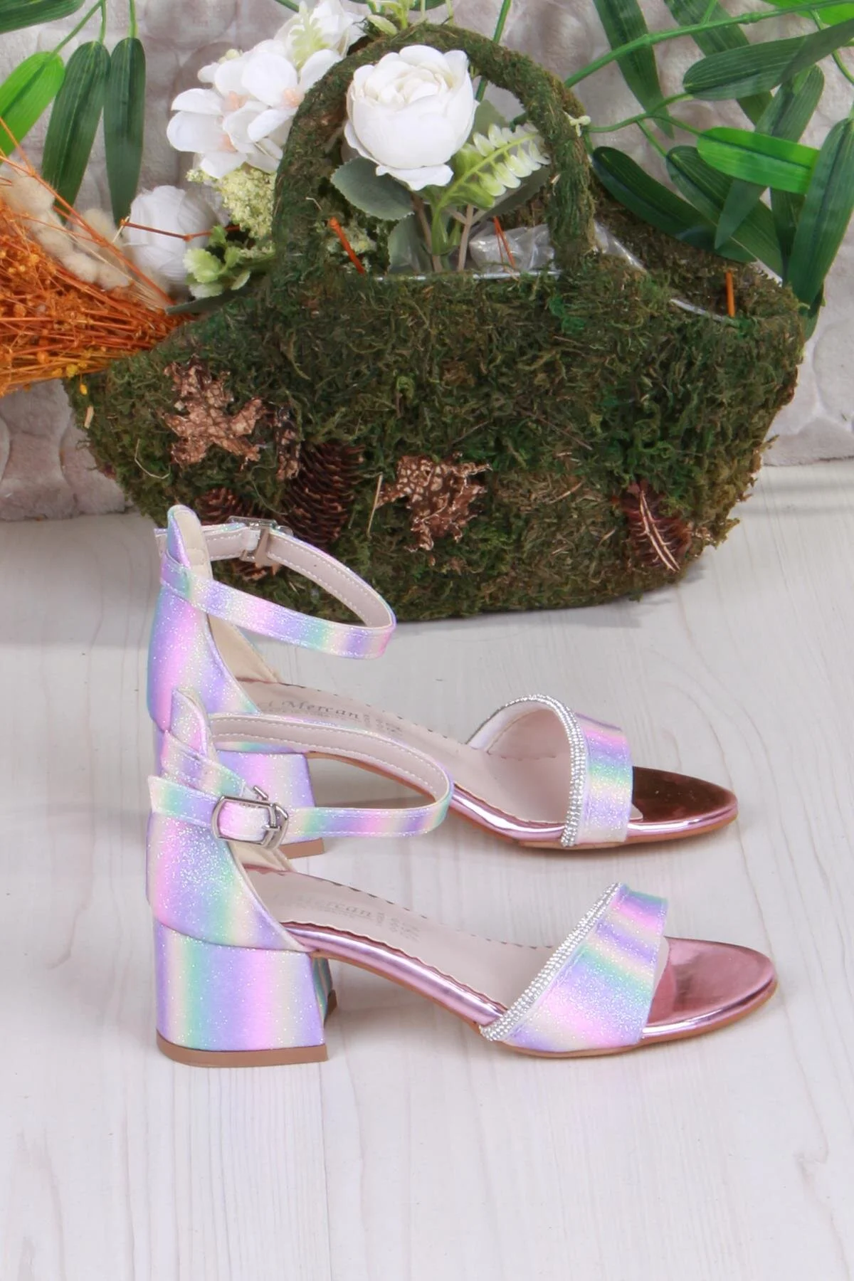 کفش مجلسی دخترانه با جزئیات سنگی فورت - مدل 352090 - تصویر 2